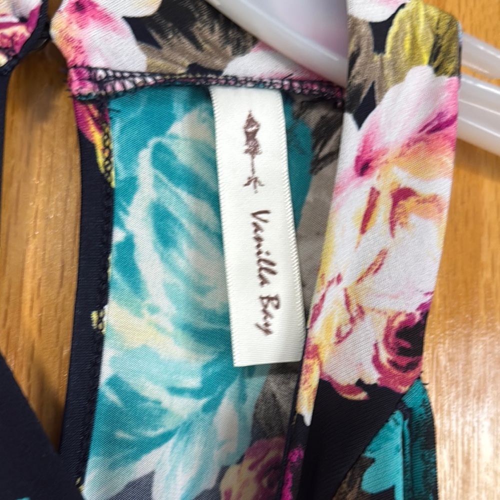 Floral Maxi Dress - Picture 2 of 4